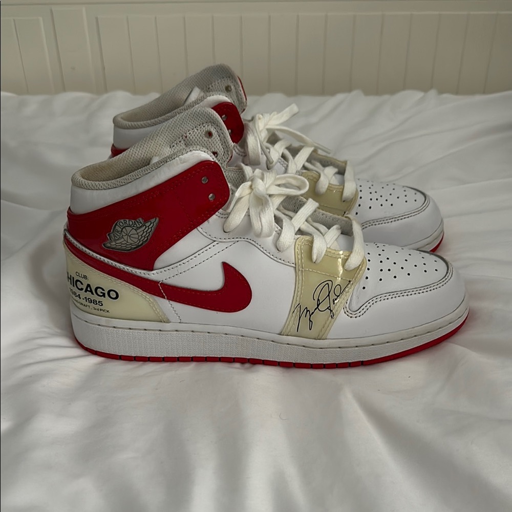 Jordan 1 Mid GS “Rookie Season”